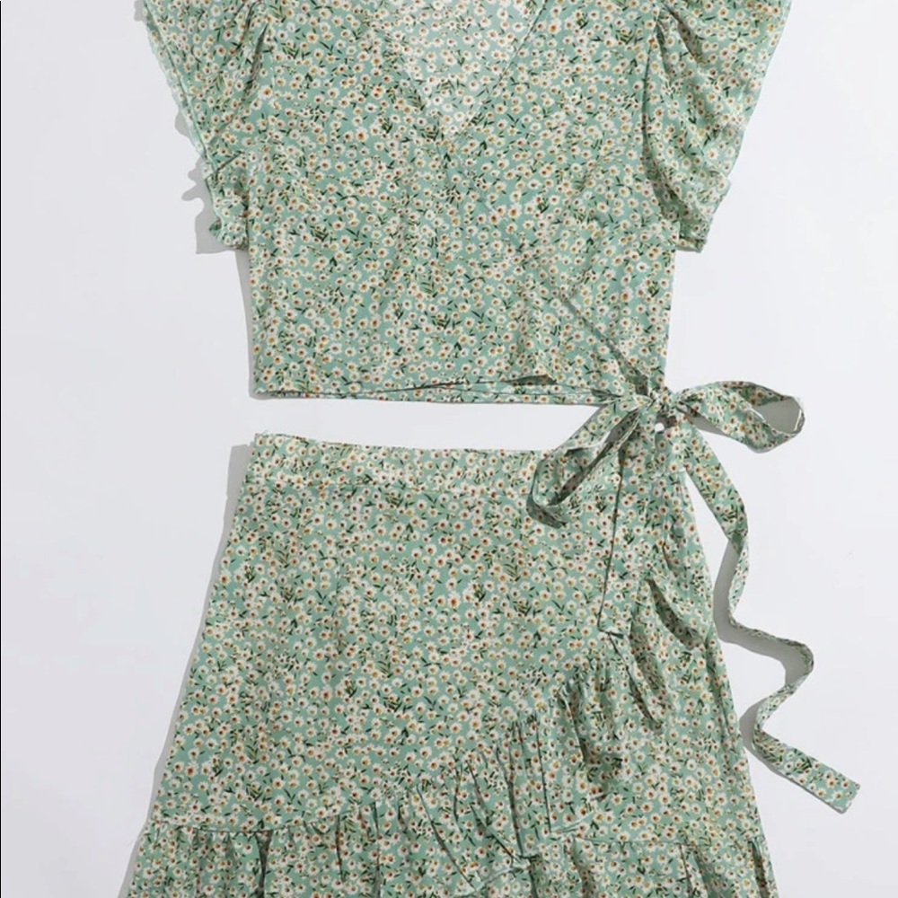 Floral print skirt set